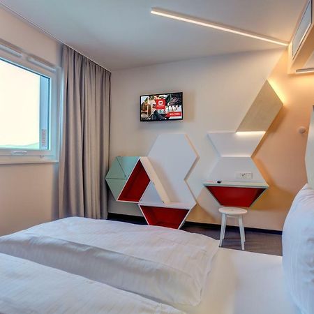Meininger Hotel Heidelberg Hauptbahnhof Kültér fotó